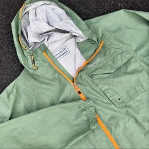 avalanche green parka rain jacket zip up L